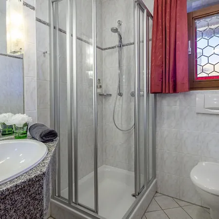 Chiemgaufuchs - Chiemgaukarte Aparthotel 3*
