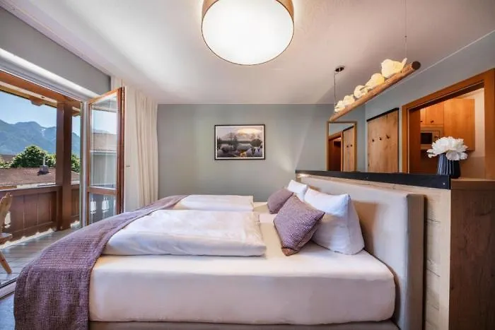Chiemgaufuchs - Chiemgaukarte Apart Otel Inzell