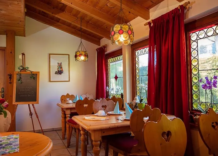 Chiemgaufuchs - Chiemgaukarte Apart Otel Inzell