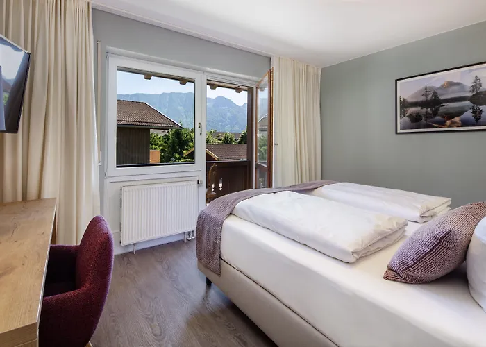 Chiemgaufuchs - Chiemgaukarte Apart Otel Inzell
