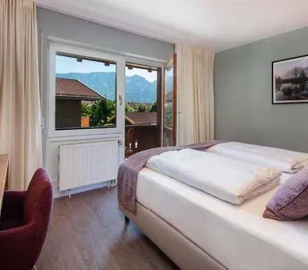 Chiemgaufuchs - Chiemgaukarte Hotel apartamentowy Inzell