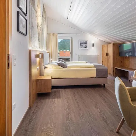 Chiemgaufuchs - Chiemgaukarte Neu Ab Mai 2025! Hotel apartamentowy